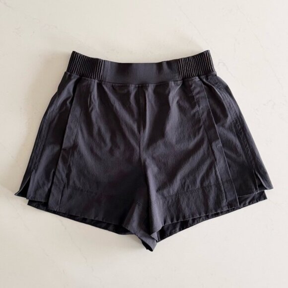 lululemon stretch woven short 4” - Picture 1 of 11